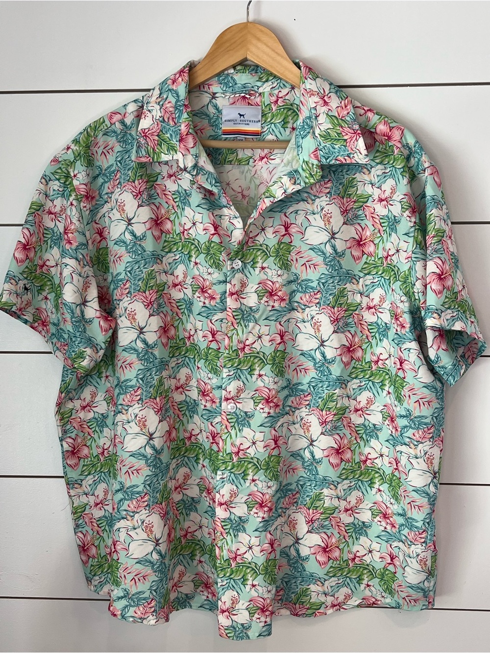 Simply Southern Outfitters  Tropical Floral Short-Sleeve Shirt - White/Teal/Pink